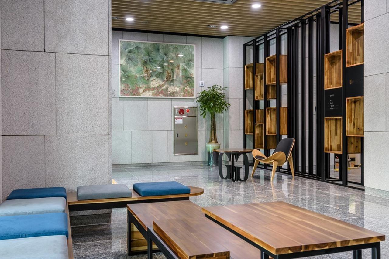 With City Hotel Jeju Extérieur photo